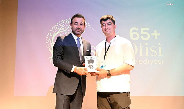 Beşiktaş Belediyesi, '65+ Yaşam Ofisi' hakkında öğrencileri bilgilendirdi