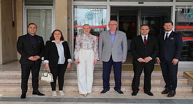 Bilecik Belediye Başkanı Subaşı'ndan Odunpazarı Belediye Başkanı Kurt'a ziyaret