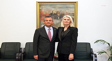 Bilecik Belediye Başkanı Subaşı, Özgür Özel ile bir araya geldi