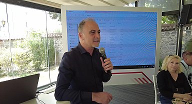 Bornova Belediyesi'nden “Dünya Arı Günü” buluşması