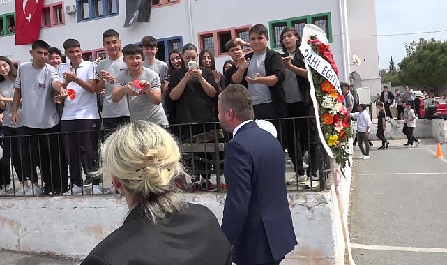Buca Belediye Başkanı Görkem Duman: "Bilimden, sanattan ve eğitimden hiçbir şekilde kopmayın"