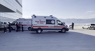Burdur'da diyalize girdikten sonra rahatsızlanan 33 hastadan 4'ü entübe edildi