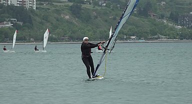 Büyükçekmece'de "19 Mayıs su sporları festivali" heyecana sahne oldu