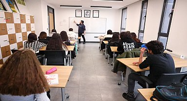 Çankaya'da sınav öncesinde öğrencilere rehberlik semineri