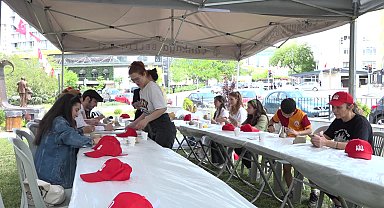"Çankaya Gençlik Festivali"nde Zakkum ve Aleyna Tilki sahne aldı