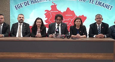 CHP Ege Bölgesi İl Başkanları İzmir'de buluştu: "AKP iktidarının yokluk ve yoksulluk düzenine iktidarı kazanarak son vereceğiz"