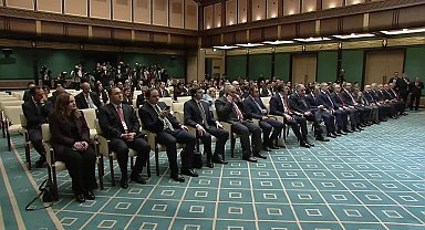Cumhurbaşkanı Erdoğan: "Dünyanın dört bir yanında devam eden Filistin'e destek eylemlerini çok anlamlı ve kıymetli buluyorum"