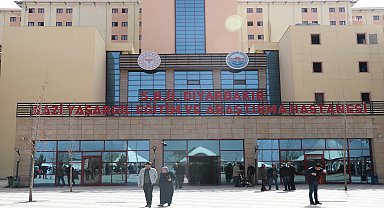Diyarbakır'da zehirlenme şüphesiyle tedavi altına alınan hükümlü ve cezaevi personeli taburcu edildi