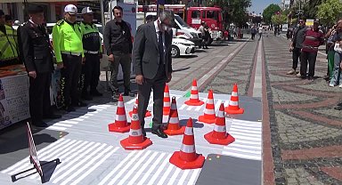 Edirne Valisi Sezer: "Dikkat eksikliğinden, alkollü araç kullanımından kaynaklanan kazalar yoğunlukta"