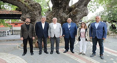 Edremit Belediye Başkanı Ertaş, Yunanistan'ın Batı Lesvos Belediye Başkanı Verros'u ağırladı