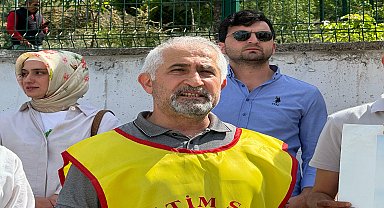 Eğitim Sen İzmir 1 Nolu Şube üyelerinden öğretmene şiddete tepki: "Meslektaşlarımıza yönelen şiddeti kabul etmiyoruz"