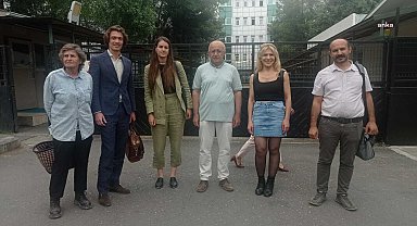 Eski Diyarbakır Baro Başkanı Aktar’ın savcının ismini açıkladığı gerekçesiyle yargılandığı dava ertelendi