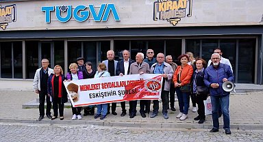 Eskişehir'de TÜGVA'ya verilen Eti Şehir ve Göç Müzesi önünde açıklama: "Türkiye için önemli bir kültürel kazanım olacaktı"
