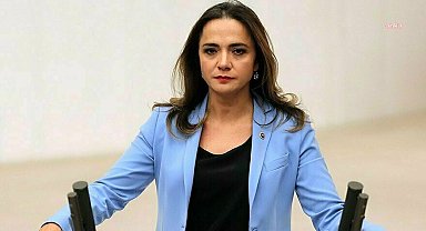 Gamze Akkuş İlgezdi'den Sağlık Bakanlığı'na "Aile Diş Hekimliği" tepkisi: " Hedef, formül var ama uygulama yok"