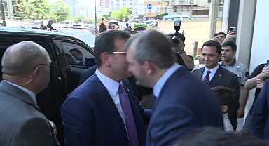 Güngören Belediye Başkanı Demir’i ziyaret eden İmamoğlu: “Geçtiğimiz dönemden daha fazla ne yapabilirizi birlikte konuşacağız”