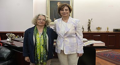 Hacer Foggo, Eskişehir Büyükşehir Belediye Başkanı Ünlüce'yi ziyaret etti