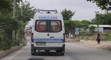 Hatay Büyükşehir Belediyesi'nin hasta nakil hizmeti devam ediyor