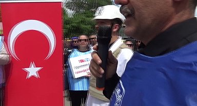 Iğdır'da Türk Eğitim Sen öğretmenlere yönelik şiddeti protesto etti