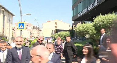 İmamoğlu'ndan Üsküdar Belediye Başkanı Dedetaş'a tebrik ziyareti: Kadın başkanlarımızın başarısı için var gücümle çalışacağım