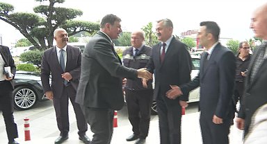 İzmir'de Kırsal Bölge Planlama Dairesi Başkanlığı kuruluyor... Başkan Tugay: "İzmir'in köylerinde reform yapacağız"