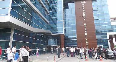 İzmir'de Tüm Bel-Sen üyeleri yer yüzü sofrası kurdu, TİS kazanımlarından vazgeçmeyeceklerini dile getirdi
