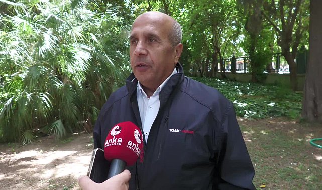 İzmir Romanlar Derneği Başkanı Abdullah Cıstır: "Herkes anayasayı konuşurken bizim geçim sıkıntılarımız var"