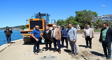 Karadeniz Ereğli Belediye Başkanı Posbıyık, sahildeki düzenleme çalışmalarını inceledi