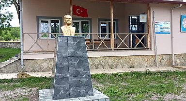 Kavak'ın Köseli köyü sakinleri âtıl durumdaki binayı Yaşam Merkezi'ne dönüştürdü