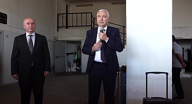 Kemalpaşa Belediye Başkanı Türkmen, personeliyle bir araya geldi