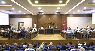 Konyaaltı Belediye Başkanı Kotan'dan Mesut Kocagöz'e destek