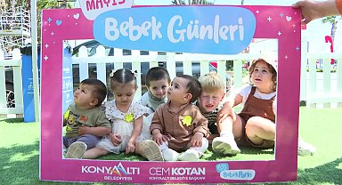 Konyaaltı Belediyesi'nin düzenlediği Bebek Günleri'nde bebekler ve babaları, kıyasıya yarıştı