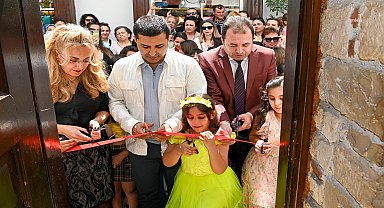 Kuşadası Belediyesi'nden 'çocuk gözüyle doğa ve renkleri' sergisi