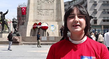 LÖSEV'li gençler 19 Mayıs'ta Atatürk'ü andı: "Atatürk'ün izindeyiz, vazifemizin farkındayız"