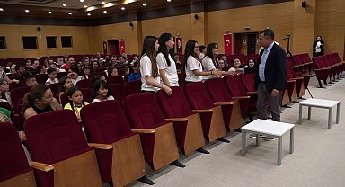Manavgat Belediye Başkanı Kara, başarılı sporcular ile bir araya geldi
