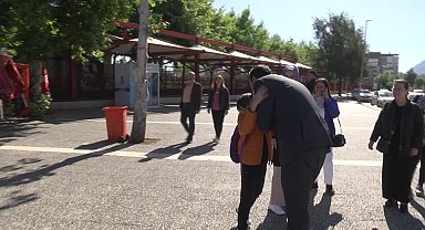 Manisa Büyükşehir Belediye Başkanı Zeyrek, öğrencilerle Hıdırellez kahvaltısında buluştu
