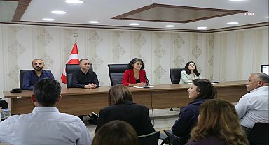 Mardin Büyükşehir Belediye Meclisi toplantısında DEM Parti ve AKP arasında 'Kürtçe' tartışması