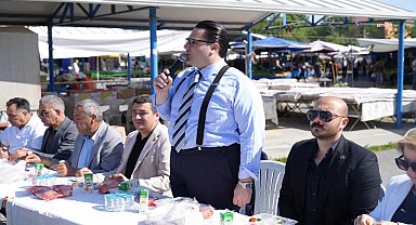 Marmaraereğlisi Belediye Başkanı Bozkurter, pazar esnafıyla buluştu