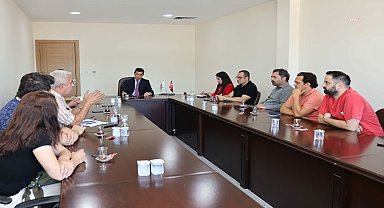 Marmaris'te şehir merkezine inen yaban domuzları için çözüm yolları aranıyor