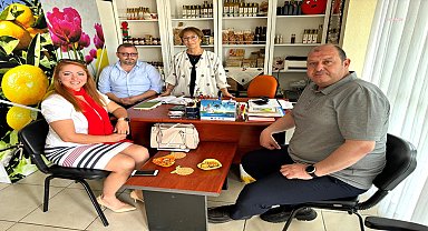 Menderes Belediye Başkanı Çiçek'ten kooperatiflere ziyaret