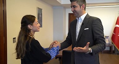 Milli Boksör Buse Naz Çakıroğlu'ndan Kartal Belediye Başkanı Yüksel'e ziyaret