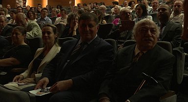 Nazım Hikmet'in "Yolcu" oyununun prömiyeri yapıldı