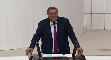 Ömer Fethi Gürer: 