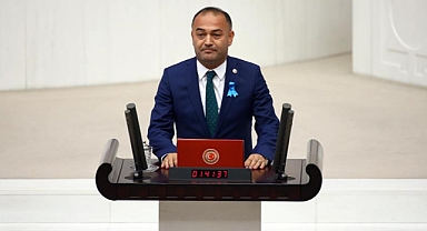 Özgür Karabat: ''Yüz milyarlık ballı ihaleleri neden görmezden geliyorsunuz?