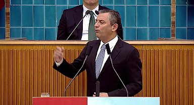Özgür Özel: "Belediye başkanlarımızı engellemeye çalışanla milletin huzurunda hesaplaşırız"