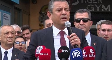 Özgür Özel: 