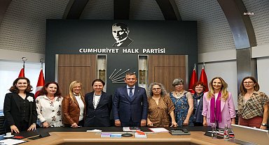 Özgür Özel ve Aylin Nazlıaka, EŞİK temsilcileriyle görüştü: 