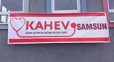 Samsun Kadın Hekimler Eğitime Destek Vakfı Samsun Şubesi, Anneler Günü şenliğinden elde ettikleri tüm geliri depremzede çocuklara bağışladı