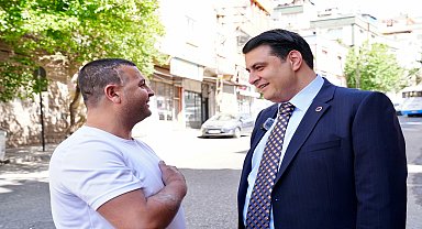 Şehitkamil Belediye Başkanı Yılmaz, Karşıyaka'da yurttaşlarla buluştu