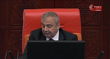 Sezai Temelli'den Kobani davasında çıkan cezalara tepki: "Bu iddianameyi IŞİD'in bir mahkemesi olsa kabul etmez. Siz kalktınız bunu kabul ettiniz"