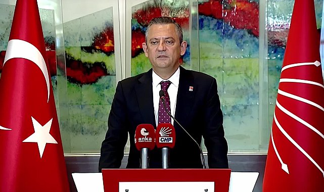 Sokak hayvanlarının ''uyutulacağı'' iddiaları... Özgür Özel: